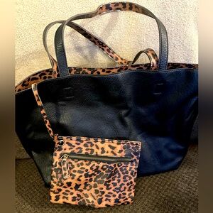 Street Level Reversible Tote- faux black and leopard leather design